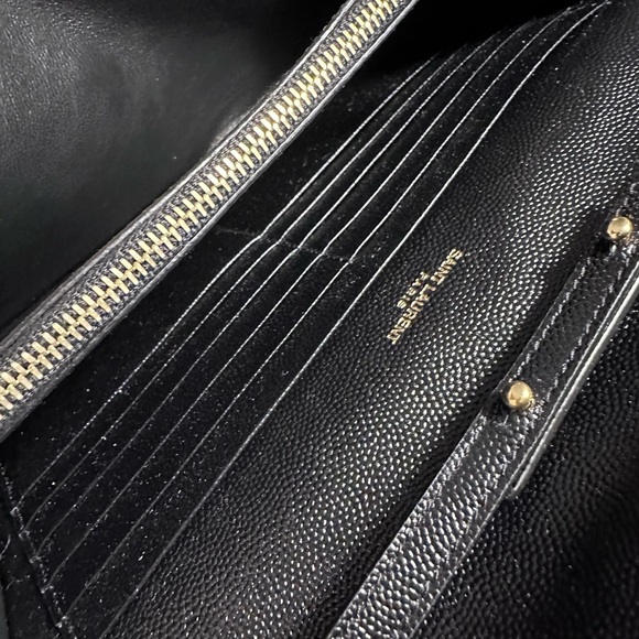 YSL black chevron Cassandra quilted grained calfskin small envelope bag - Picture 7 of 16